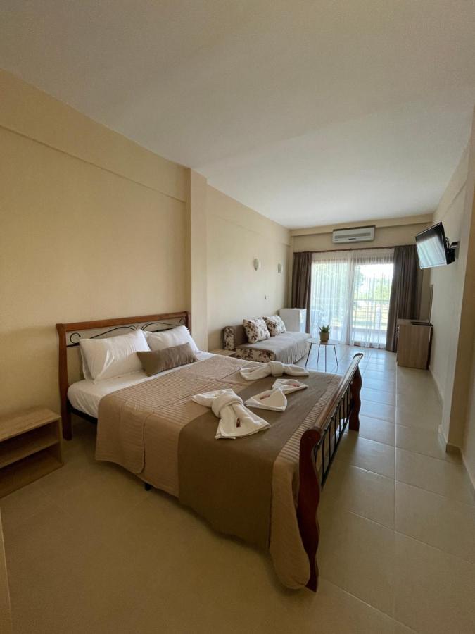 Helios Hotel Stavros  Luaran gambar