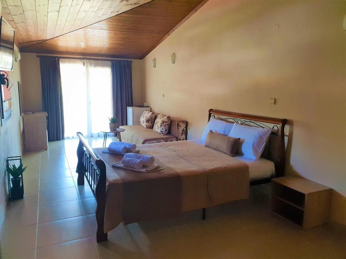 Helios Hotel Stavros  Luaran gambar